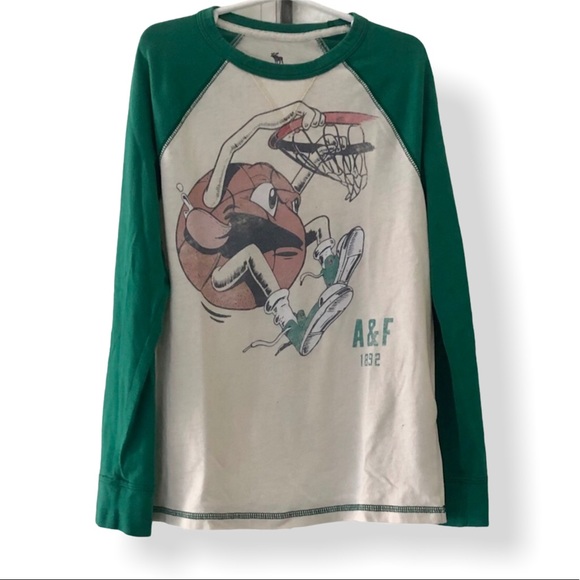 abercrombie kids Other - boys dark long-sleeve graphic tee